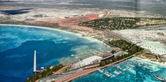 Ya se encuentra en esta zona y se prepara para atracar el barco Pearl de la empresa Norwegian, el primero que llega a esta parte del país tras la transformación del muelle de carga en una moderna terminal para cruceros.