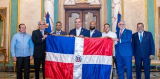 El presidente Luis Abinader entregará este martes en el Palacio Nacional a los bicampeones nacionales, Tigres del Licey la bandera oficial para representar al país en la Serie del Caribe 2024.