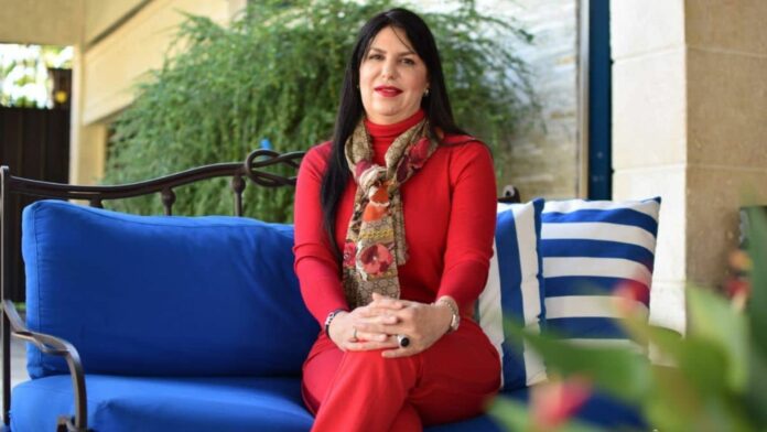 Los jueces de la Segunda Sala Penal de la Suprema Corte de Justicia (SCJ) inician hoy juicio a la diputada Rosa Amalia Pilarte, acusada de lavado de activos proveniente de narcotráfico, que encabeza Pablo Antonio Martínez Javier, prófugo, y su esposo Miguel Arturo López (Micky López).