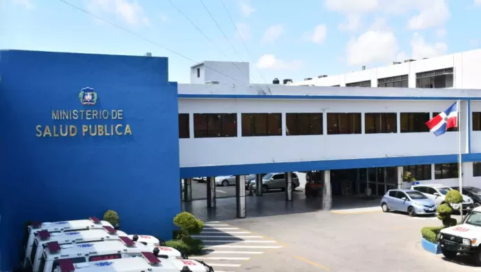El Ministerio de Salud Pública, intervino el sector Vietnam de Los Mina, en Santo Domingo Este y descartó que exista un brote de cólera allí, como sospechaban algunos residentes.