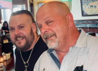 Adam Harrison, hijo de Rick Harrison -la estrella del programa El Precio de la Historia, que se emite por History Channel- murió el viernes a los 39 años. Mientras que ya hay una investigación en curso para determinar qué pasó, la principal hipótesis es que se trató de una sobredosis.