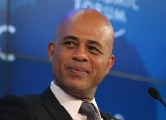 Ordenan arresto a expresidentes de Haití Michel Martelly y J. Privert