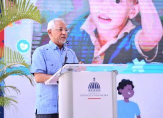 Gobierno anuncia relanzamiento del programa sobre salud escolar El Gobierno dominicano incorporará la atención médica en las escuelas con el objetivo de seguir acercando la salud a la población y fomentar estilos de vida más sanos para los adolescentes y jóvenes.