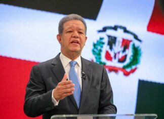 El presidente del partido Fuerza del Pueblo (FP), Leonel Fernández, anunció hoy que la institución política que encabeza, procederá contra la Ley 1-24, ante el Tribunal Constitucional, debido a que la pieza legislativa es inconstitucional.