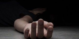 La noche del miércoles murió una mujer identificada como Rosa Abreu, de 34 años, luego de que su pareja identificado como Celestino Lara, le propinara un disparo, la víctima falleció en el hospital Darío Contreras.