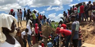 Haitianos de la diócesis de Brooklyn-Queens de Estados Unidos donaron 15 mil dólares para que civiles de Juana Méndez continúen con la construcción del canal de riego que busca desviar las aguas del río Masacre.