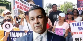 La Oficina de Atención Permanente del Distrito Nacional, aplazó para el martes 9 de enero, el conocimiento de solicitud de medida de coerción contra Emmanuel Rivera Ledesma, así como a otros seis involucrados en la supuesta estafa millonaria desarticulada a través del denominado caso Nido.