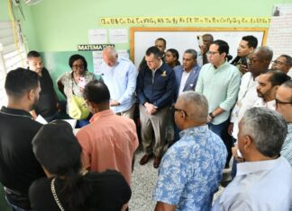 JCE realiza prueba del cómputo electoral de cara a comicios municipales La Junta Central Electoral (JCE) realizó la prueba regional del cómputo electoral de cara a los comicios municipales y comprobó el buen funcionamiento de los equipos informáticos, de escaneo, digitación, impresión y transmisión de datos (EDET) que se utilizarán el próximo 18 de febrero.