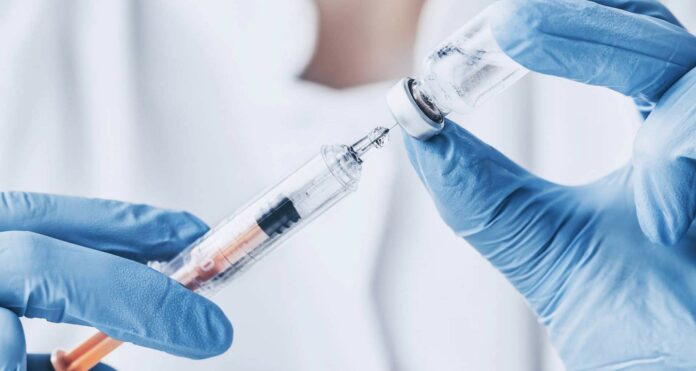 Mientras la organización mundial de la salud hace recomendaciones para evitar la propagación de la nueva variante del COVID-19 NJ1, en el país el temor de que surja una nueva pandemia crece entre la población.