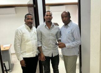 El jugador de Grandes Ligas Wander Samuel Franco Aybar se presentó este lunes 1 de enero ante el Departamento de Violencia de Género de la Fiscalía de Puerto Plata respondiendo al llamado del Ministerio Público que lo investiga por supuestamente sostener una relación con una menor de edad.