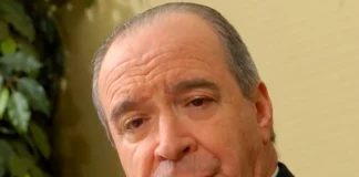 El cardenal Nicolás de Jesús López Rodríguez será intervenido de manera quirúrgica el viernes próximo a causa de una caída que le generó una ruptura en el fémur. Por lo que el obispo de la Diócesis Nuestra Señora de La Altagracia, Jesús Castro Marte, hizo una plegaria pidiendo por la recuperación del religioso.