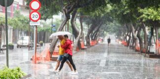La Onamet informó que las condiciones meteorológicas no presentarán cambios significativos en gran parte de la geografía nacional, pero que la incidencia de manera indirecta de una vaguada asociada a un sistema de baja presión sobre el océano Atlántico, y la influencia del viento de componente oeste/suroeste, el cual, a partir de mañana se tornará de dirección nor/noreste, provocarán algunas lluvias débiles y aisladas ráfagas de viento,.