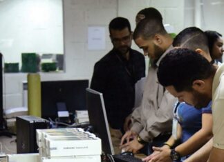La Junta Central Electoral (JCE) estableció el protocolo para el uso excepcional de relaciones de votación de contingencia por si fallan los equipos de Digitalización, Escaneo y Transmisión de resultados (EDET) que se utilizarán en las elecciones ordinarias generales 2024.