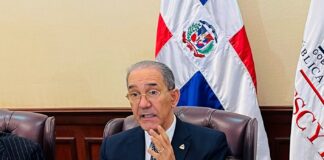El ministro de Educación Superior Ciencia y Tecnología, Franklyn García Fermín, mostró este jueves su preocupación por el insistente flagelo que representa la venta de drogas a las afueras de los recintos universitarios.