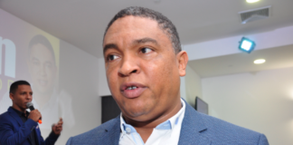 El vocero del bloque de senadores del Partido de la Liberación Dominicana (PLD), Yván Lorenzo, desmintió el hecho de que la oposición no participará en la rendición de cuentas del presidente Luis Abinader, tal como se había rumorado de que estos se retirarían de la Asamblea Nacional antes de la alocución.