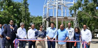nauguración de parque en Montecristi I Foto: Turismo El ministro de Turismo, David Collado, inauguró ayer martes la reconstrucción del emblemático parque Duarte, en esta localidad, a un costo superior a los 35 millones de pesos.