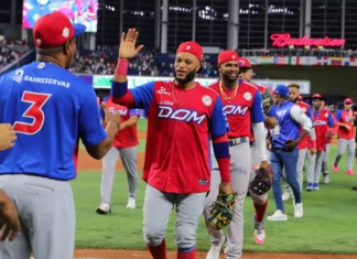 República Dominicana vence a Puerto Rico 5-2 en Serie del Caribe Los Tigres del Licey, representante de la República Dominicana (2-1), consiguió su segundo triunfo consecutivo al vencer cinco vueltas por dos a los Criollos de Caguas, de Puerto Rico (2-1), en el tercer partido de la tercera jornada de la Serie del Caribe Miami 2024, que se lleva con rotundo éxito en el estadio IonDepot Park.