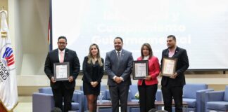 El Defensor del Pueblo se convirtió en el primer órgano constitucional de la República Dominicana en lograr la certificación de las normas ISO 37001 de Sistema de Gestión Antisoborno e ISO 37301 sobre Sistema de Gestión del Compliance, en el marco de la celebración del Seminario Internacional “Integridad y Cumplimiento Gubernamental, un enfoque garantista para la Buena Administración”.
