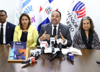 Defensor de Pueblo afirma urge prestar atención al sistema penitenciario El Defensor del Pueblo, Pablo Ulloa, afirmó que es impostergable que se le preste atención al sistema penitenciario de la República Dominicana ya que muchos privados de libertad carecen de atención que garanticen sus derechos y estos centros siguen siendo lugares de origen de crímenes y delitos.