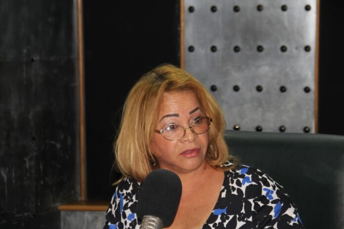 La alcaldesa de San de la Maguana, Hanoi Sánchez, aseguró este jueves que luego de estar puntera en las encuestas para continuar en el cargo, sectores vinculados al Partido Revolucionario Moderno (PRM) accionaron para su derrota.
