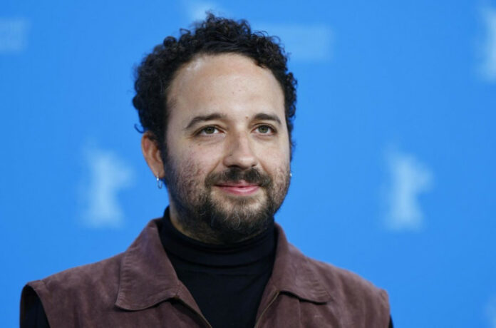 El director dominicano Nelson Carlo De Los Santos Arias acaba de hacer historia para el cine dominicano al lograr hoy el más alto honor para una película dominicana por parte del Festival de Cine considerado como el más importante del mundo. Lo que ha logrado es el más alto honor para una producción fílmica dominicana.