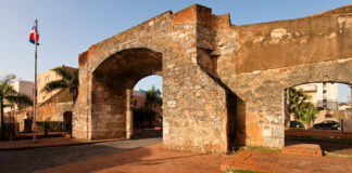 La Puerta de la Misericordia es mayormente recordada por ser el lugar donde el patricio Ramón Matías Mella, junto a hombres y mujeres que reclamaban la independencia nacional.
