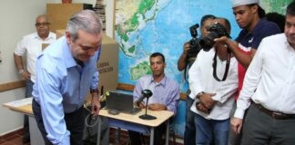 El presidente Luis Abinader ejercerá este domingo 18 de febrero su derecho al voto en las elecciones municipales, dicho sufragio está programado para las 10:30 de la mañana, en el Colegio Babeque.