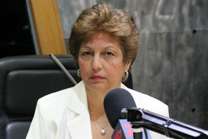 La prestigiosa politóloga Rosario Espinal consideró que los resultados de las elecciones municipales, que otorgan un 60% de los votos al Partido Revolucionario Modero y aliados, despeja el panorama electoral para las elecciones presidenciales de mayo, eliminando las posibilidades de escenario de segunda vuelta.
