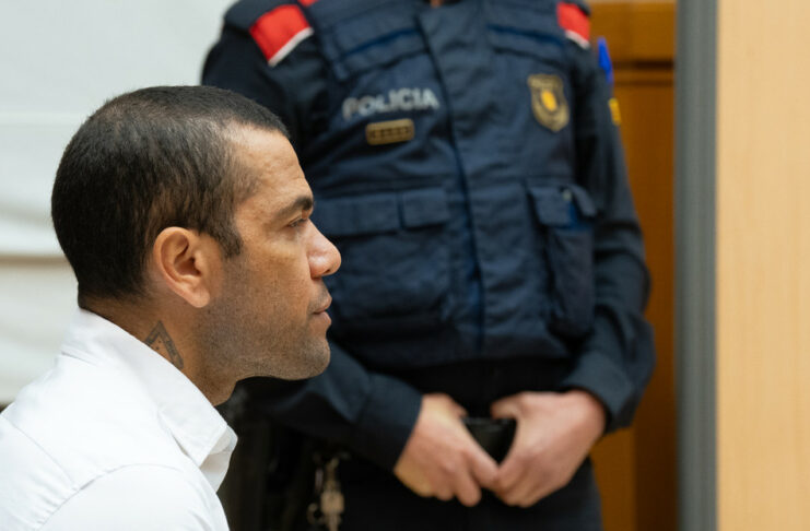 Dani Alves: сomienza el juicio contra el futbolista acusado de violación