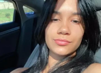 Se entrega joven acusada de matar a puñaladas a su amiga de 18 años en Cotuí