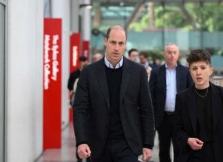 El príncipe Guillermo habla de Kate Middleton en medio de las teorías sobre su desaparición
