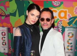 Marc Anthony y Nadia Ferreira presentan por primera vez el rostro de su hijo