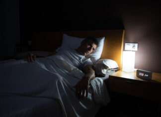 Revelan qué actividad reduce el riesgo de insomnio