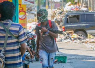 Linchan a dos hombres vinculados al tráfico de armas a bandas en Haití