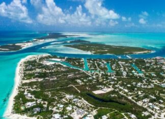 Islas Turcas y Caicos movilizada ante llegada de haitianos