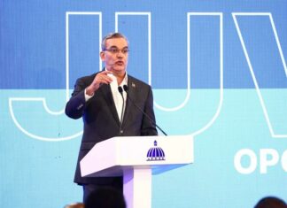 Presidente RD condena abuso sexual a niña haitiana