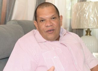 Carlos Guzmán renuncia de la FP