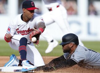 Medias Blancas confirmaron seria lesión del cubano Moncada