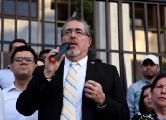 Niegan en Guatemala retiro de inmunidad a Arévalo por caso Toma USA
