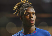 Un futbolista español recibe insultos racistas durante un partido de la Liga