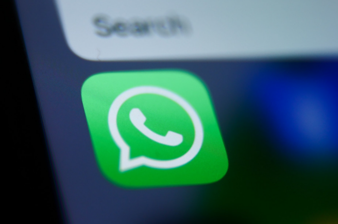 Apple elimina WhatsApp y otras 'apps' populares de su tienda en China