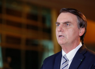 Detienen a un abogado durante el juicio de Bolsonaro