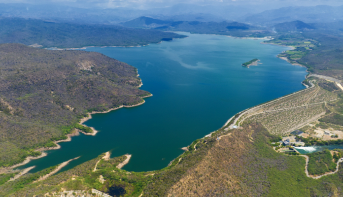 Indrhi informa aumento en volumen de agua en presas