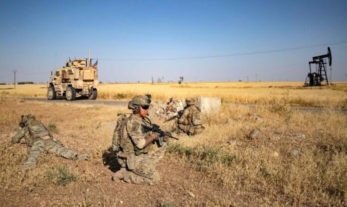 Reportan ataques contra bases militares de EEUU en Siria