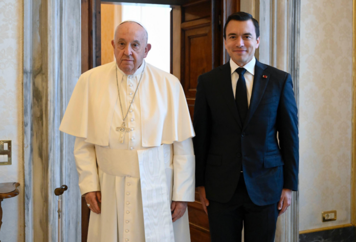 El papa Francisco recibe en el Vaticano a Daniel Noboa
