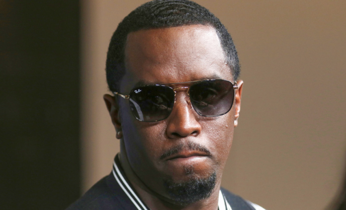 El rapero Diddy admite que golpeó a su expareja