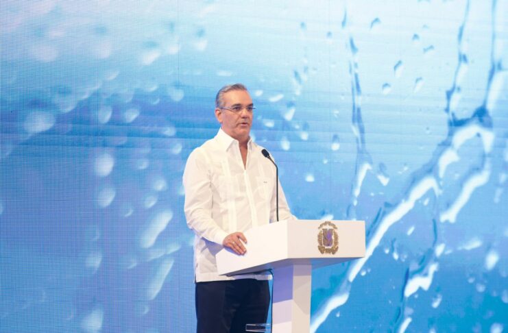 Abinader adelanta que podría haber cambios de funcionarios en su nueva administración