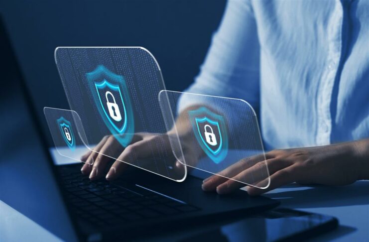 Investigan hackeo de cuenta del presidente Abinader previo a comicios