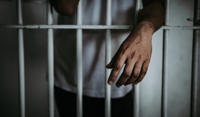 20 años de prisión a hombre que intentó quitarle la vida al novio de su expareja