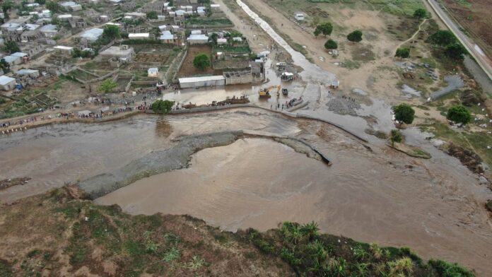 Crecida del río Masacre provoca desbordamiento del canal haitiano